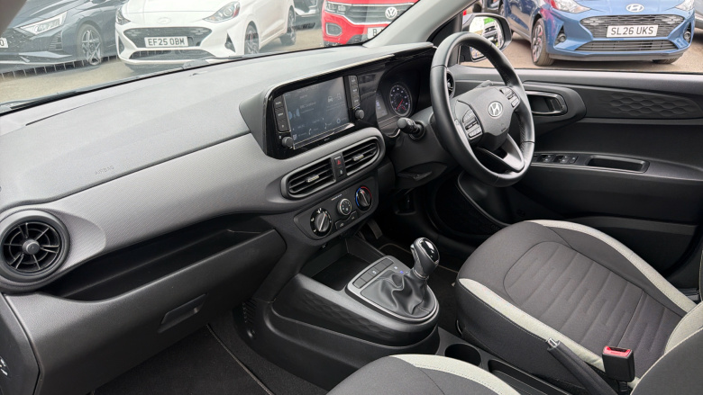 Hyundai i10 1.0 MPi SE Connect 5dr Auto Petrol Hatchback
